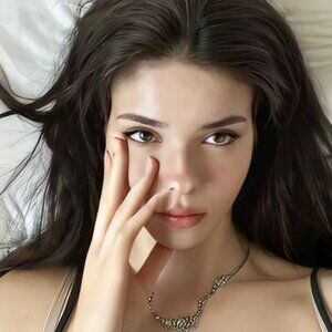 Meet your Posher, Qrytgj